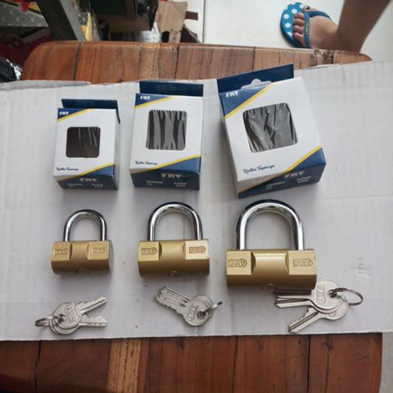 Gembok bulat. gembok pagar. gembok cakram motor. kuningan