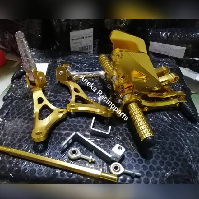 Step underbone ninja rr satu set footstep belakang vnd model aprilia non jomblo
