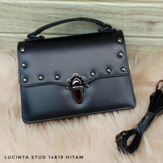 Tas lucinta stud