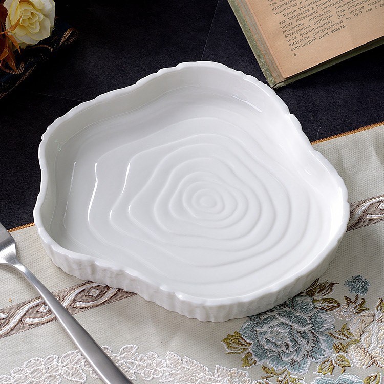 PIRING SAJI UNIK BENTUK KAYU KERAMIK PUTIH IMPOR/WADAH SAJI UNIK/PIRING CANTIK