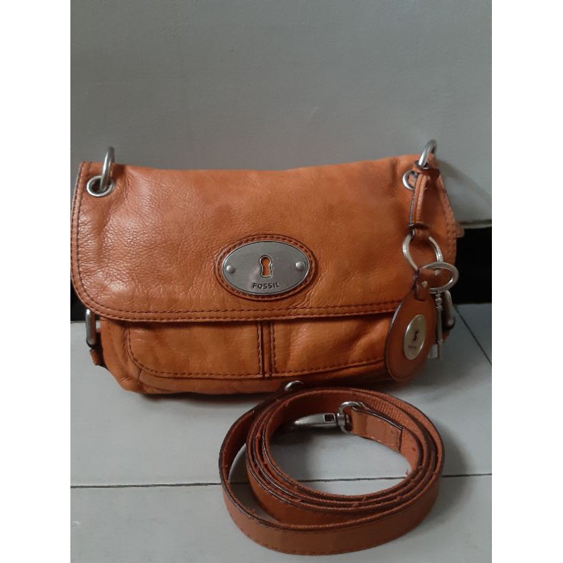 Fossil maddox sling bag preloved
