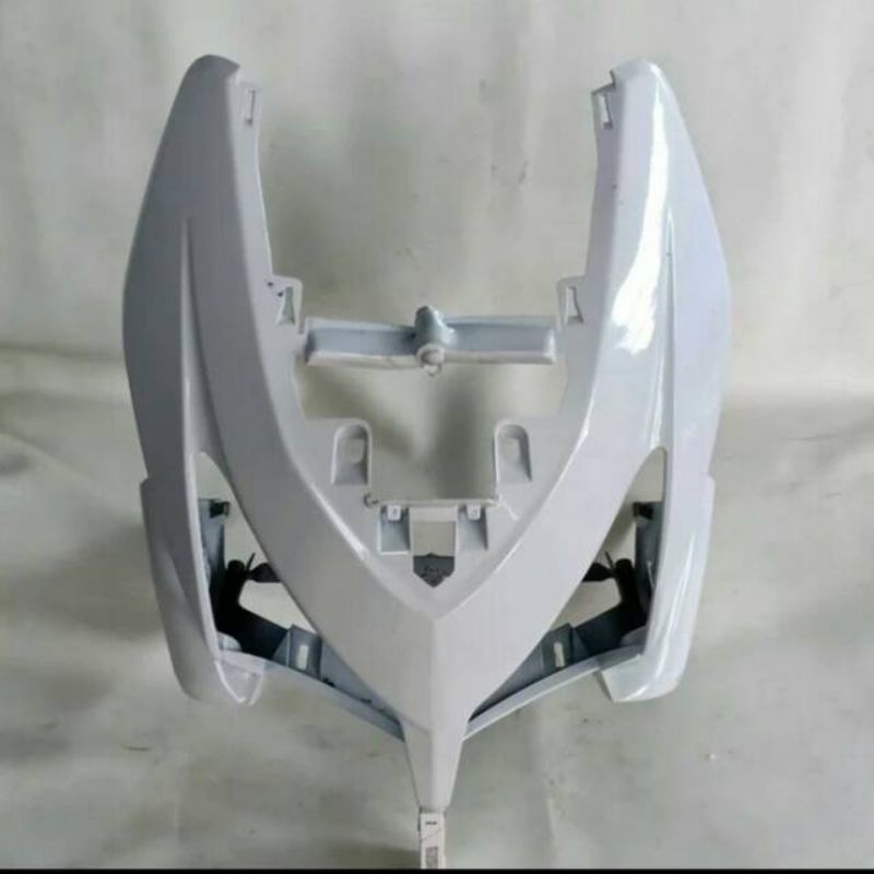 cover tameng body lampu depan vario cw 110 karbu Putih