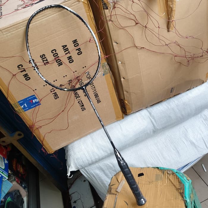 Raket Badminton Flypower Black Pearl 07