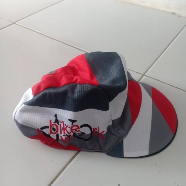Cycling cap