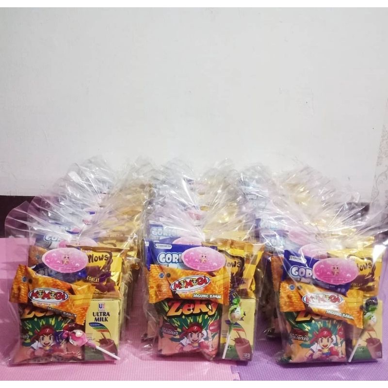 

bingkisan ultah anak / snack ultah anak