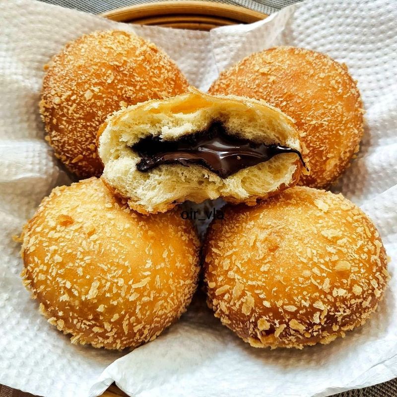 

Roti Goreng isi Coklat 10pcs Frofoo Halal Homemade Frozen Food