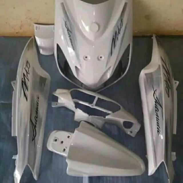 Full body halus mio smile putih