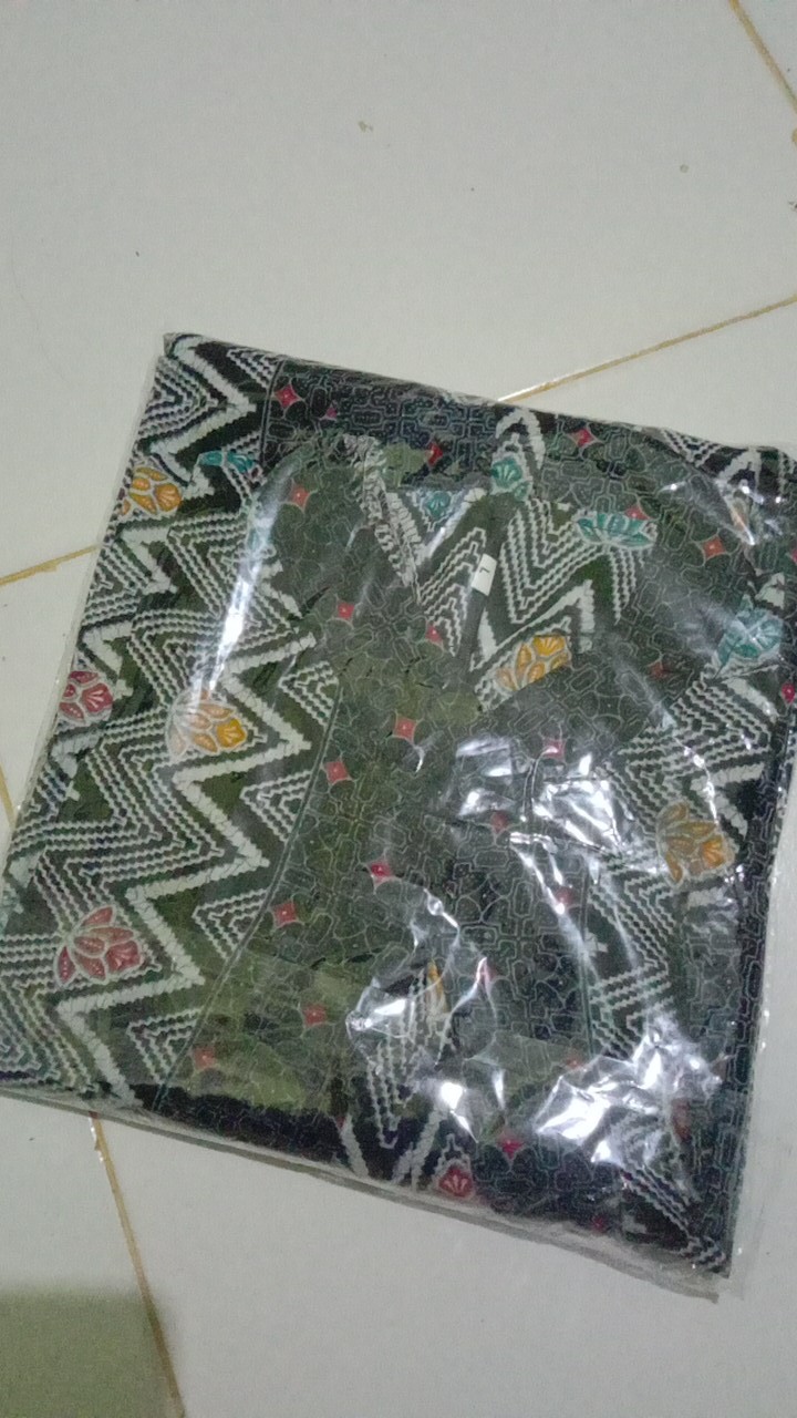 Tunik Batik Soft Elegan Di Pandang Mata M - Jumbo