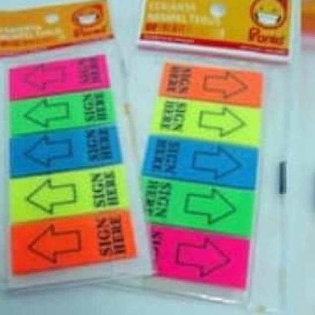 

♢ Post it Sign here pronto ✈