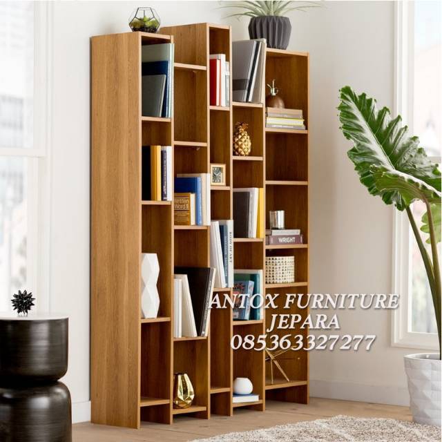 Rak buku kayu jati mebel Jepara