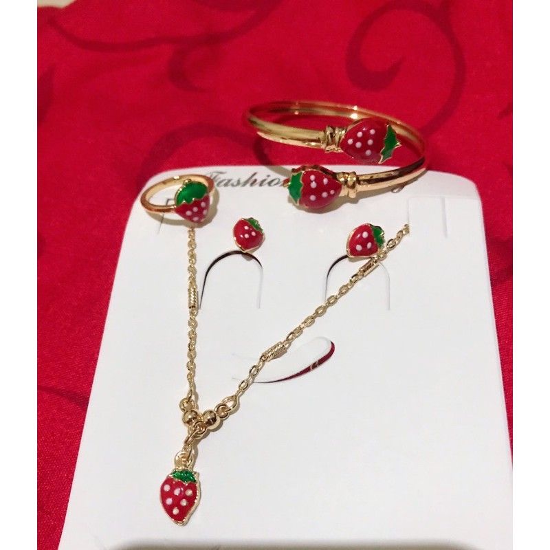 kalung set anak strawberry cantik