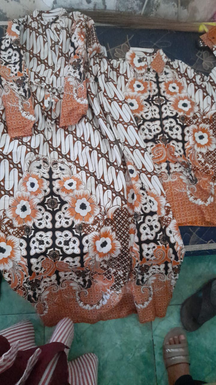 Maura Couple - Sania Ruffle Batik Couple Ori Ndoro Jowi Garansi Termurah Shopee - Batik Modern Solo