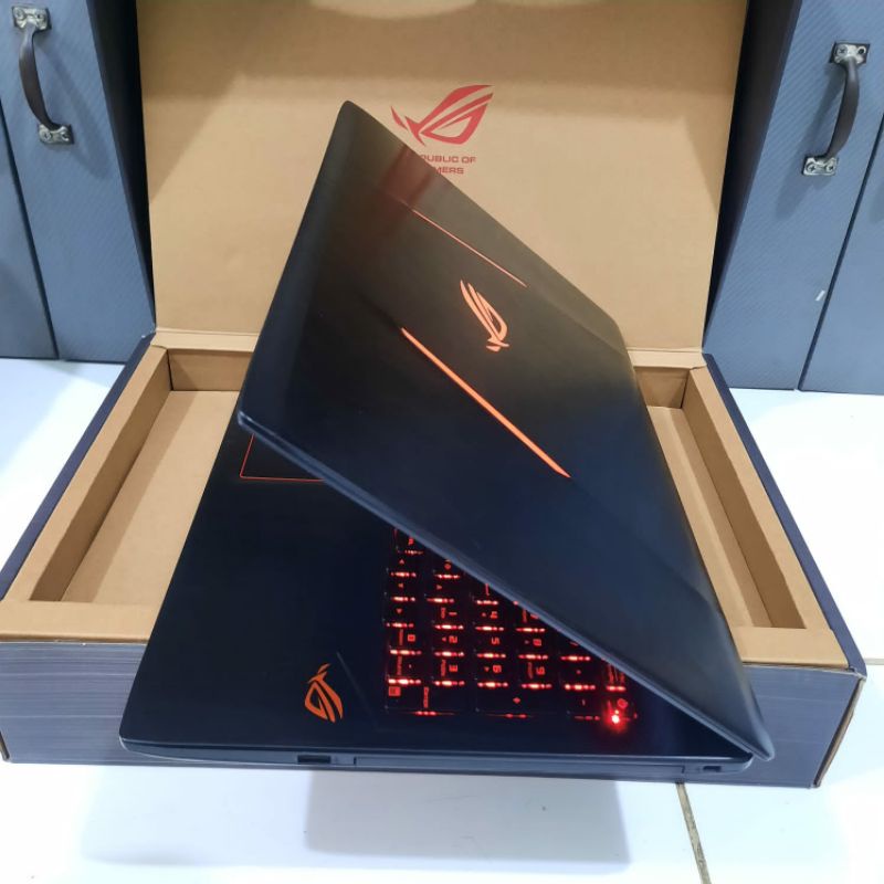 Laptop Gaming ASUS ROG STRIK GL553VW Cor i7 Ram 12GB SSD 256GB + HDD 1TB Nvdia GTX 960M 4GB Fullset dus Ori