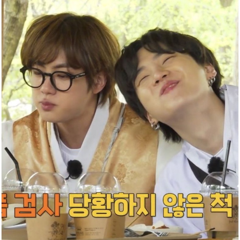 

kartu ucapan 'happy birthday'