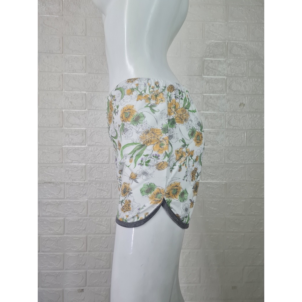 Summer Pants Celana Pendek Wanita Katun / Hot Pants Katun Fit to S Fit to 45Kg