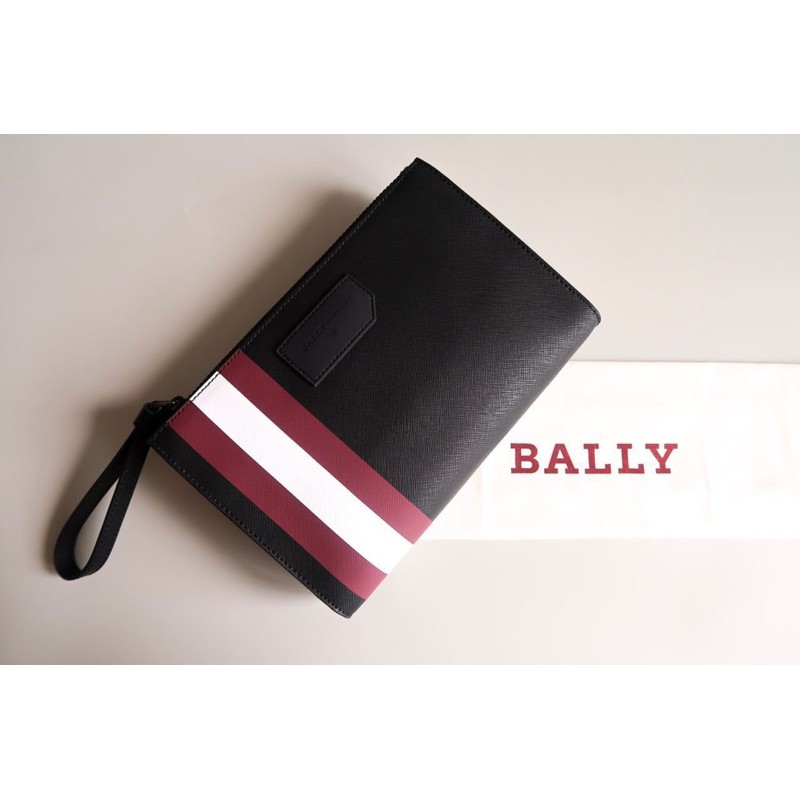 Pouch Bally Skid