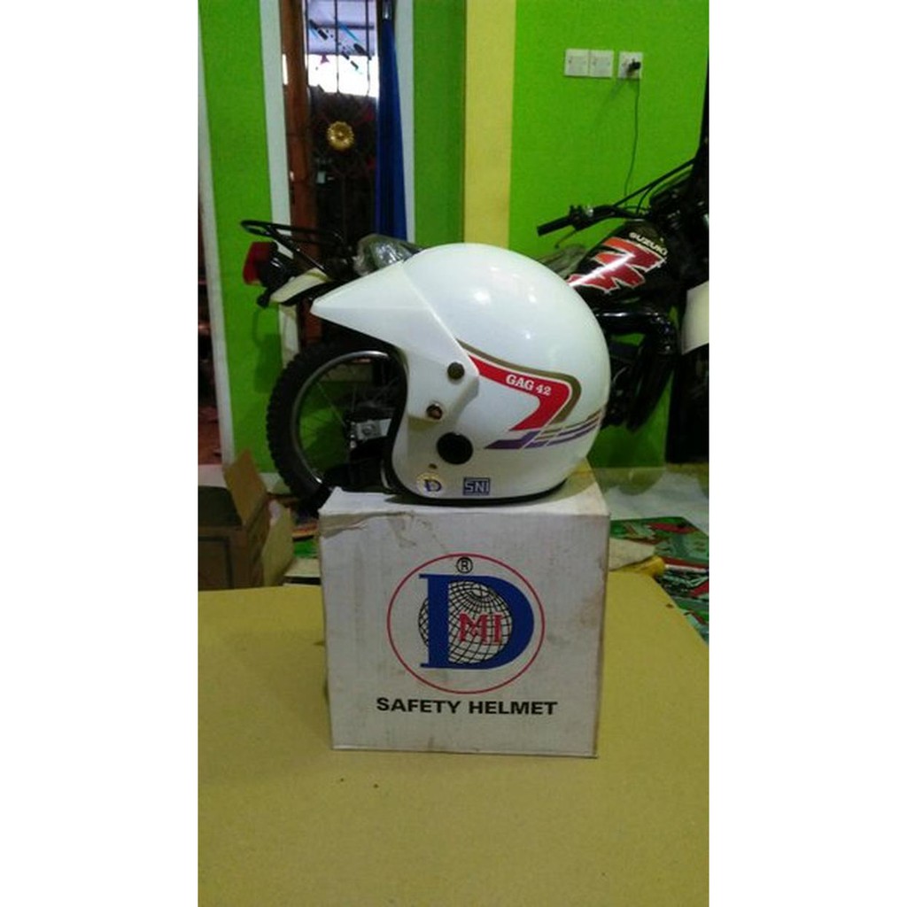 Helm Jadul DMI GAG 42 Warna Putih