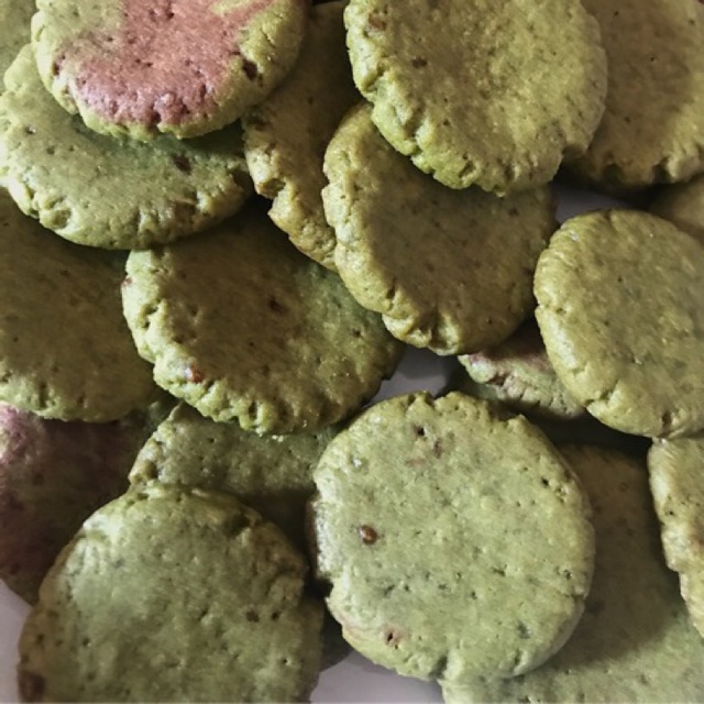 

Greentea cookies, chocolate cookies, matcha cookies, kue kering, kue lebaran