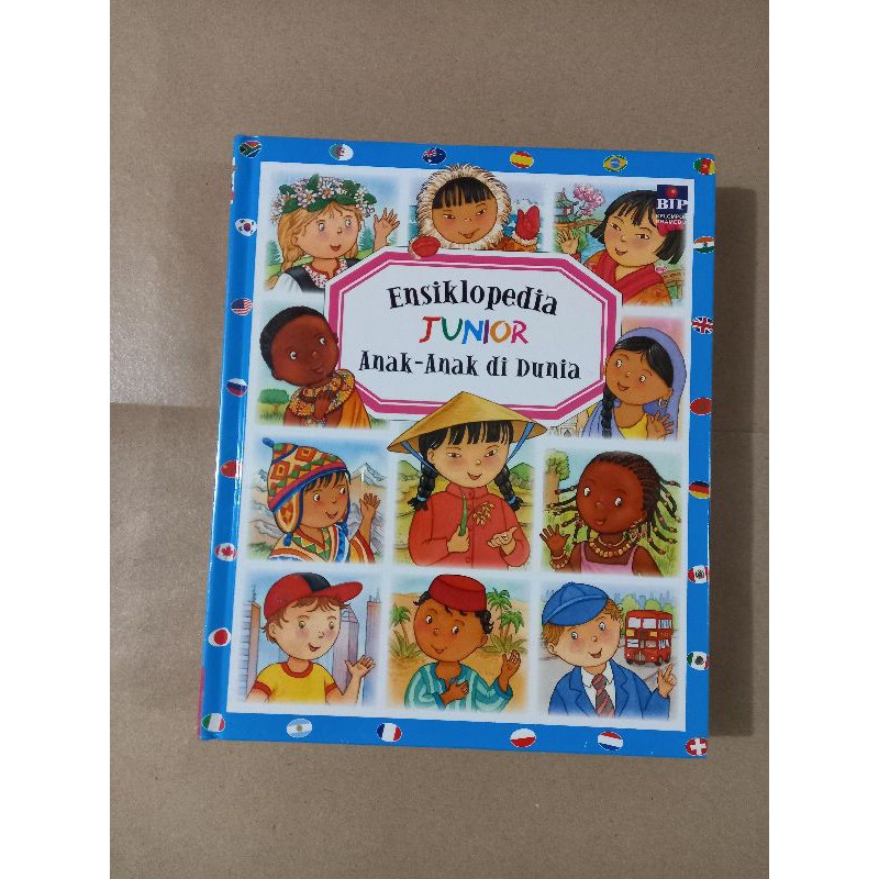 Ensiklopedia junior Anak Anak di Dunia
