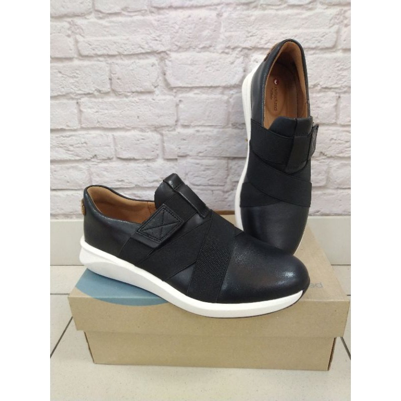 un rio strap clarks