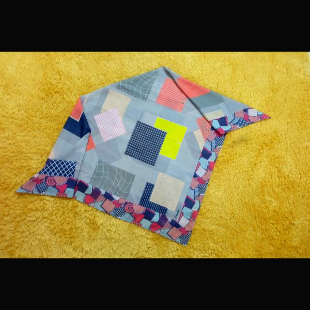 

Pick a square colour