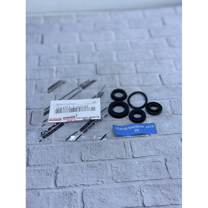 BM CUP KIT KARET CENTRAL REM KIT INNOVA HILUX SEAL REM KIT INNOVA HILUX