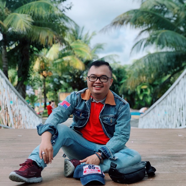ronnyari