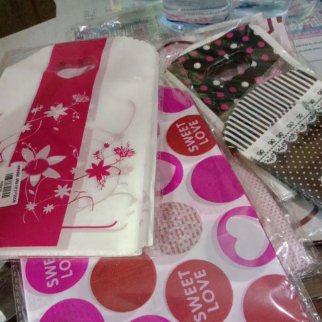 Kantong Plastik Motif 15 X 20 / Kresek Olshop (-+50pcs)