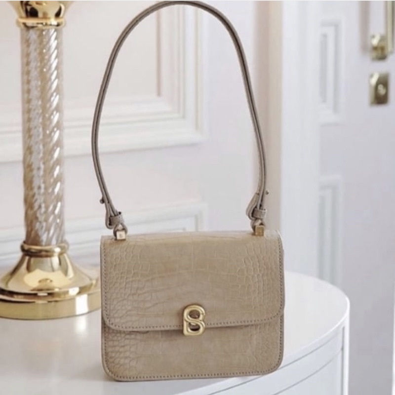 Audrey Bag Buttonscarves, Izzy Sling Bag Black