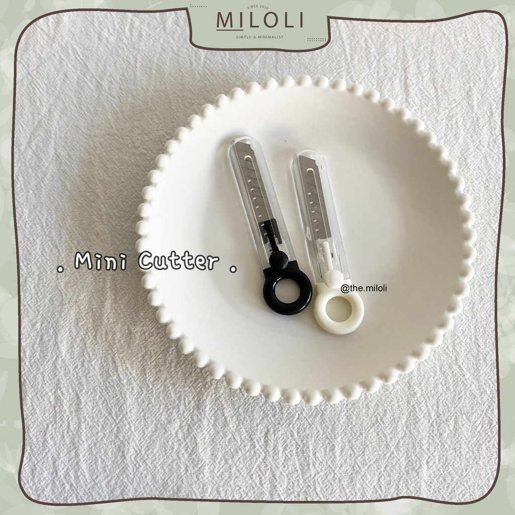 

[MILOLI] Mini Cutter BLACK WHITE Cute Cutter Kecil - F0125