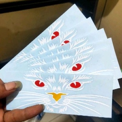 Jual stiker mata kucing motor stiker cutting | Shopee Indonesia