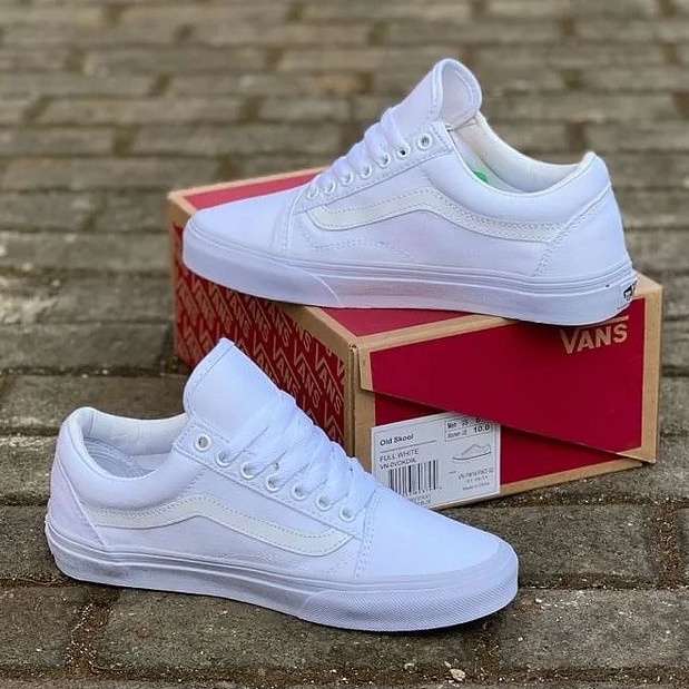 VANS OLD SKOOL FULL WHITE BNIB MADE IN CHINA SIZE 36-43