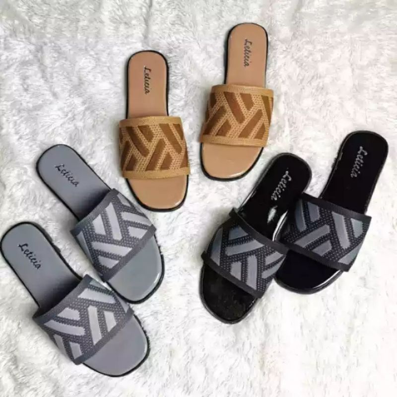 TERMURAH PROMO WOMEN STYLE / SANDAL WANITA KEKINIAN / SANDAL WANITA TERBARU 2022 / SANDAL KOKOP RAJU