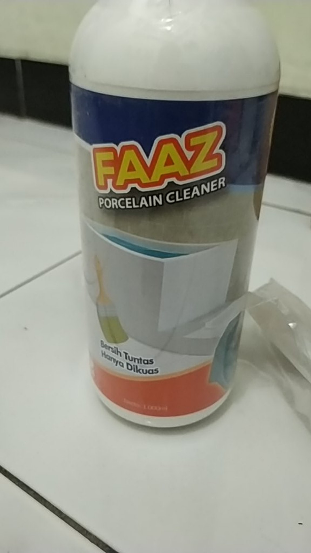Faaz Porcelain Cleaner 1 Liter Pembersih Lantai Keramik Kamar Mandi