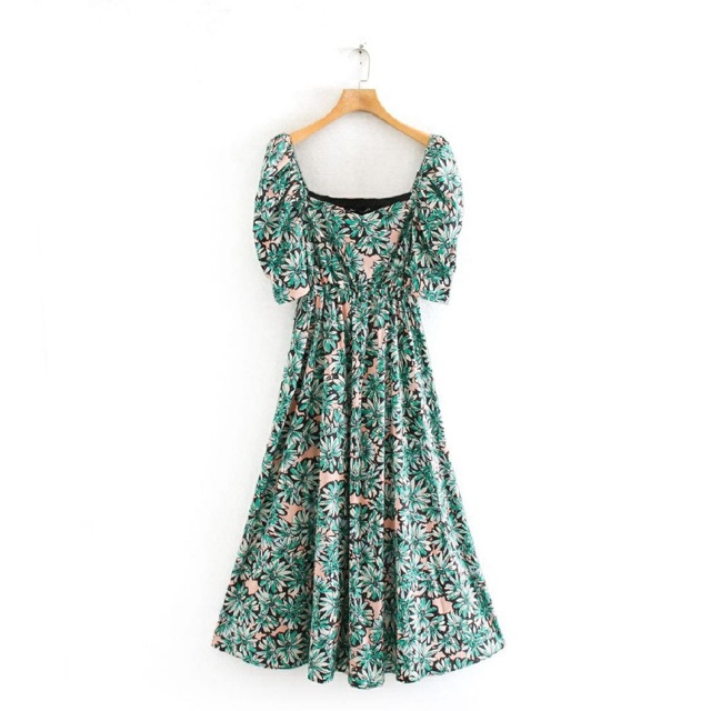 

55562 Green Tropical Pattern
