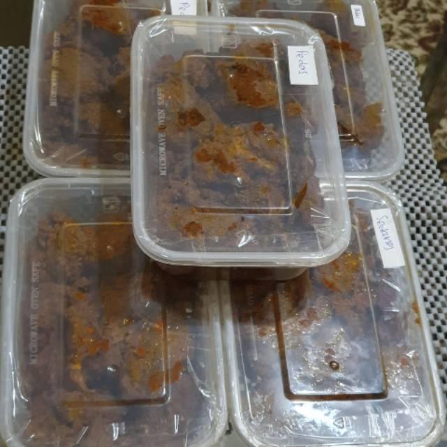 

RENDANG PADANG 500 GRAM