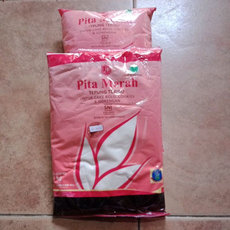 

Tepung Terigu Pita Merah 1 kg