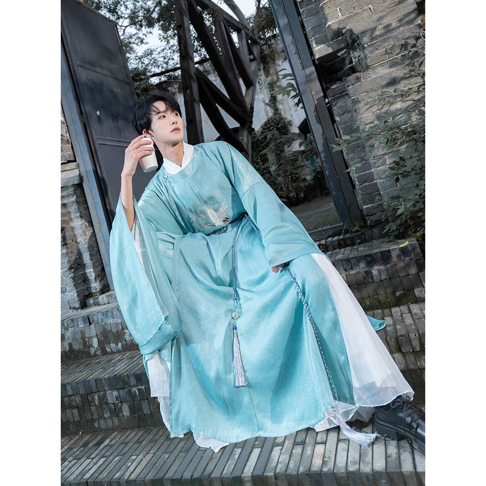 Donghei original Hanfu Ming round neck gown men's and women's same Chinese style Ancient Costume emb