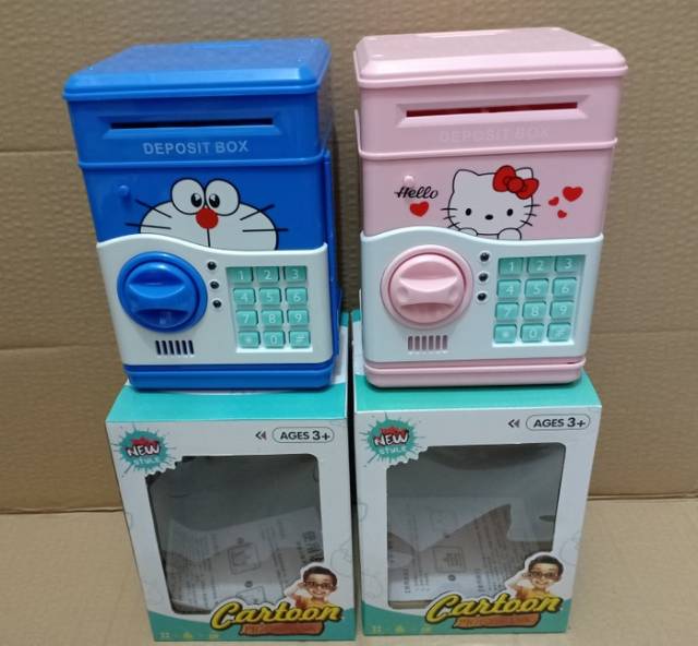 Celengan brankas karakter/ celengan doraemon/ saving box karakter/ souvenir/ kado/ celengan