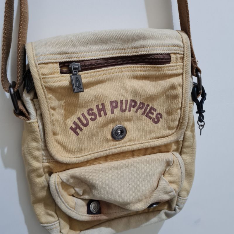 preloved tas selempang hush puppies kuning denim