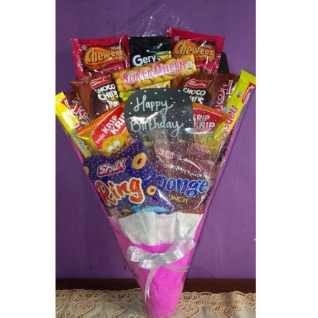 

Busket makanan (untuk wisuda, kadonultah. Annive, nembak cewe juga bisa )