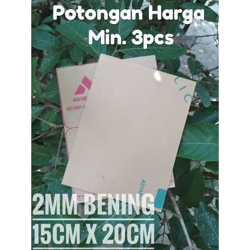 

Akrilik Lembaran Bening Tebal 2mm (15cm x 20cm)