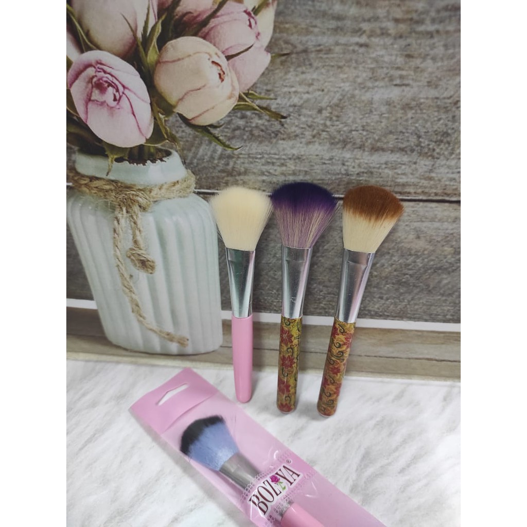 KUAS MAKE UP BRUSH BOZiYA LEMBUT