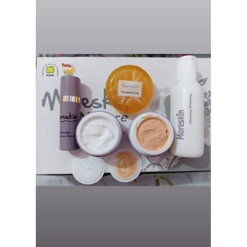 

MoreskinNature