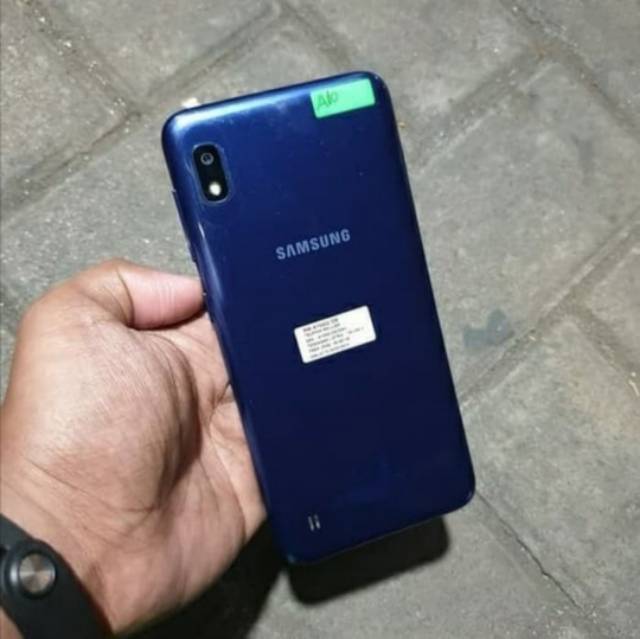 Handphone Hp Samsung Galaxy A10 2 32 Second Seken Bekas Murah Shopee Indonesia