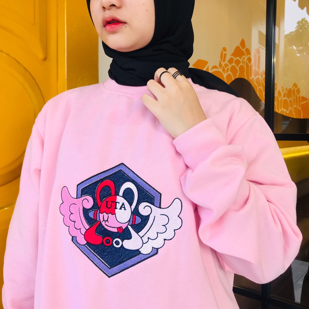 Crewneck UTA Diva Logo Embroidery Pink Anime Manga One Piece Premium Unisex