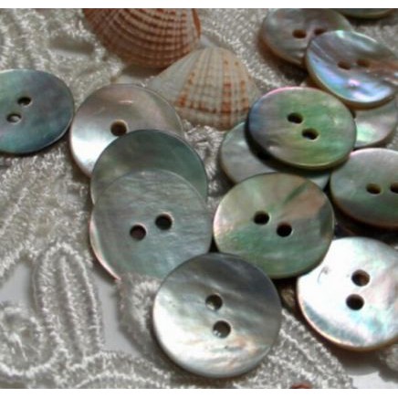 Shell Buttons Two Holes - Round Style (10 pcs)