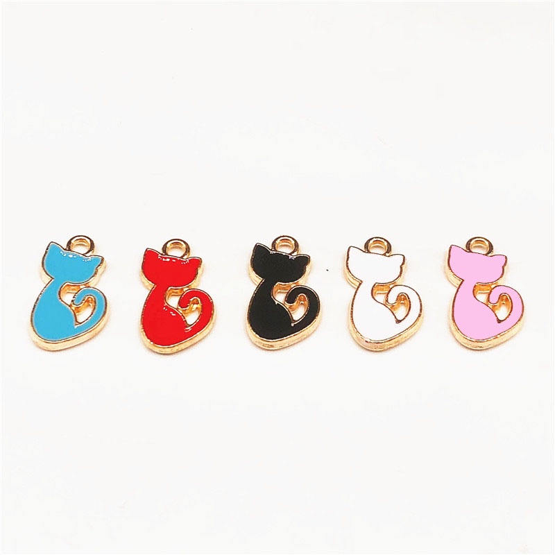 4 Pcs Liontin Kalunggelanganting Model Kucing Bahan Alloy Untuk Wanita Charms