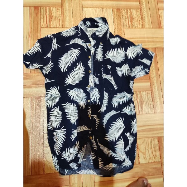 KEMEJA JACK BROWN MOTIF KEMBANG PRELOVED UKURAN M