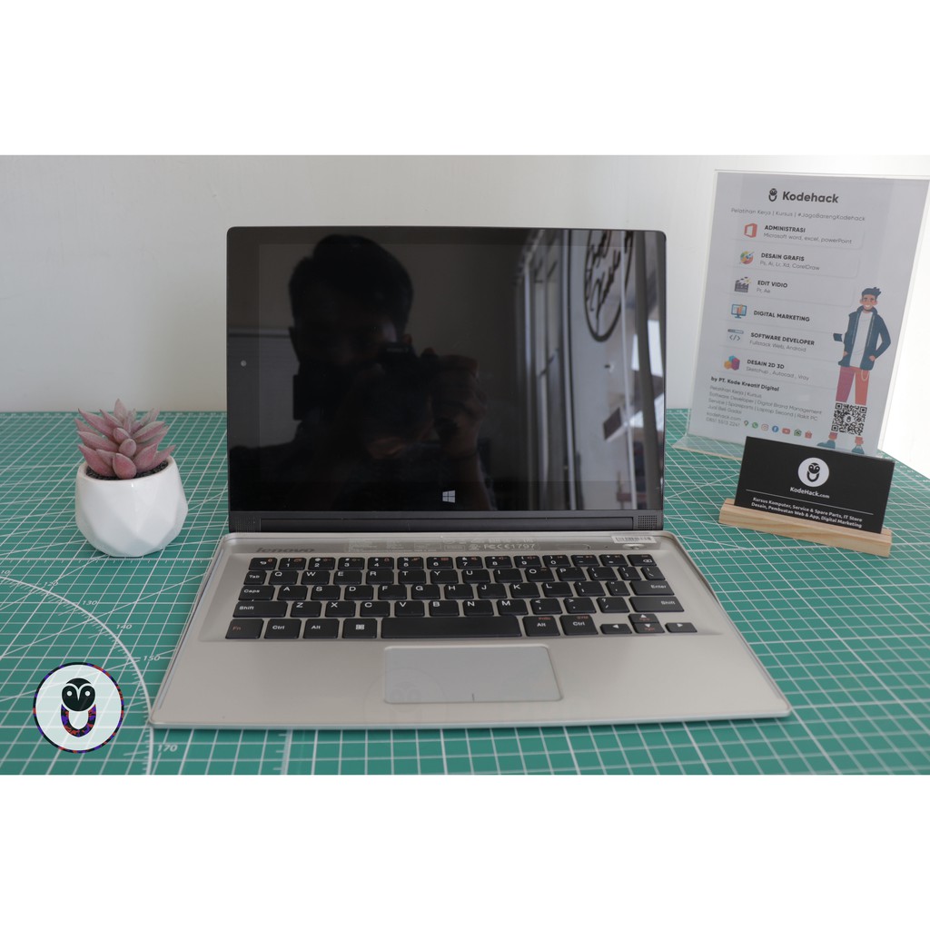 LAPTOP LENOVO YOGA Tablet 2-105L RAM2GB 128GB SD30GB - Second - Bekas - Murah
